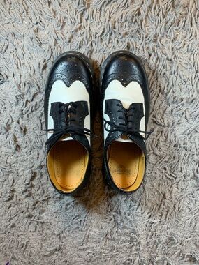 Doc Martens Bex Smooth Leather Brogue Shoes sz 10